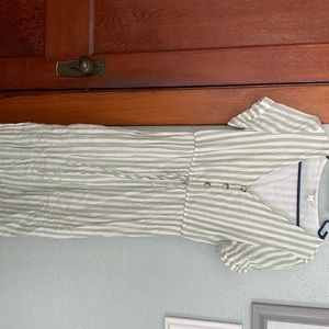 Everly MIDI Dress from Francesca’s.